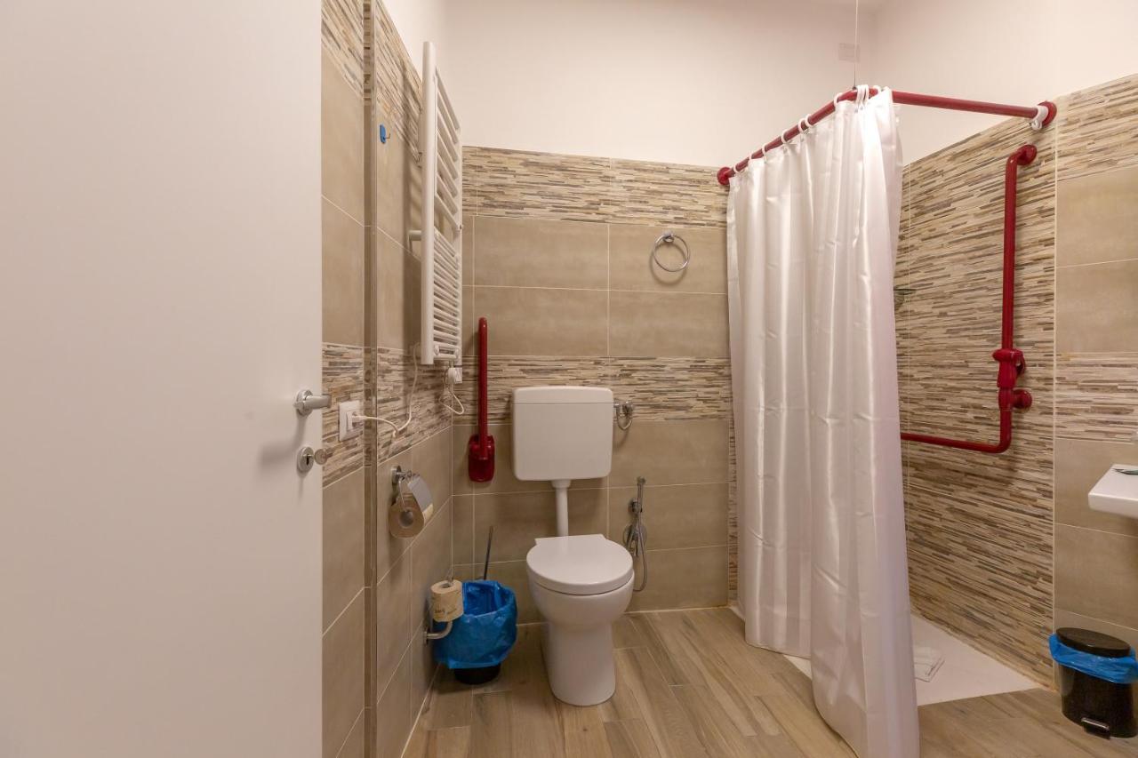 Flatinrome Trastevere Deluxe Rooms - Green Patio Exteriér fotografie